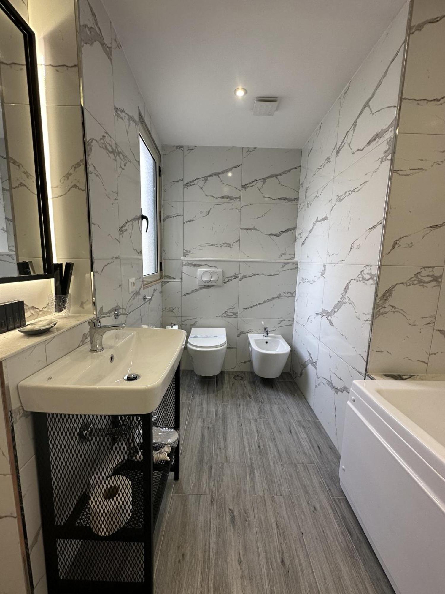 Peaky Hotel Драч Екстериор снимка