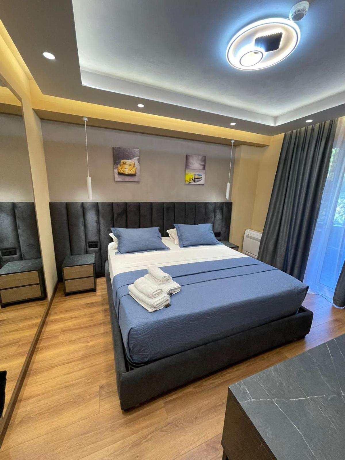 Peaky Hotel Драч Екстериор снимка