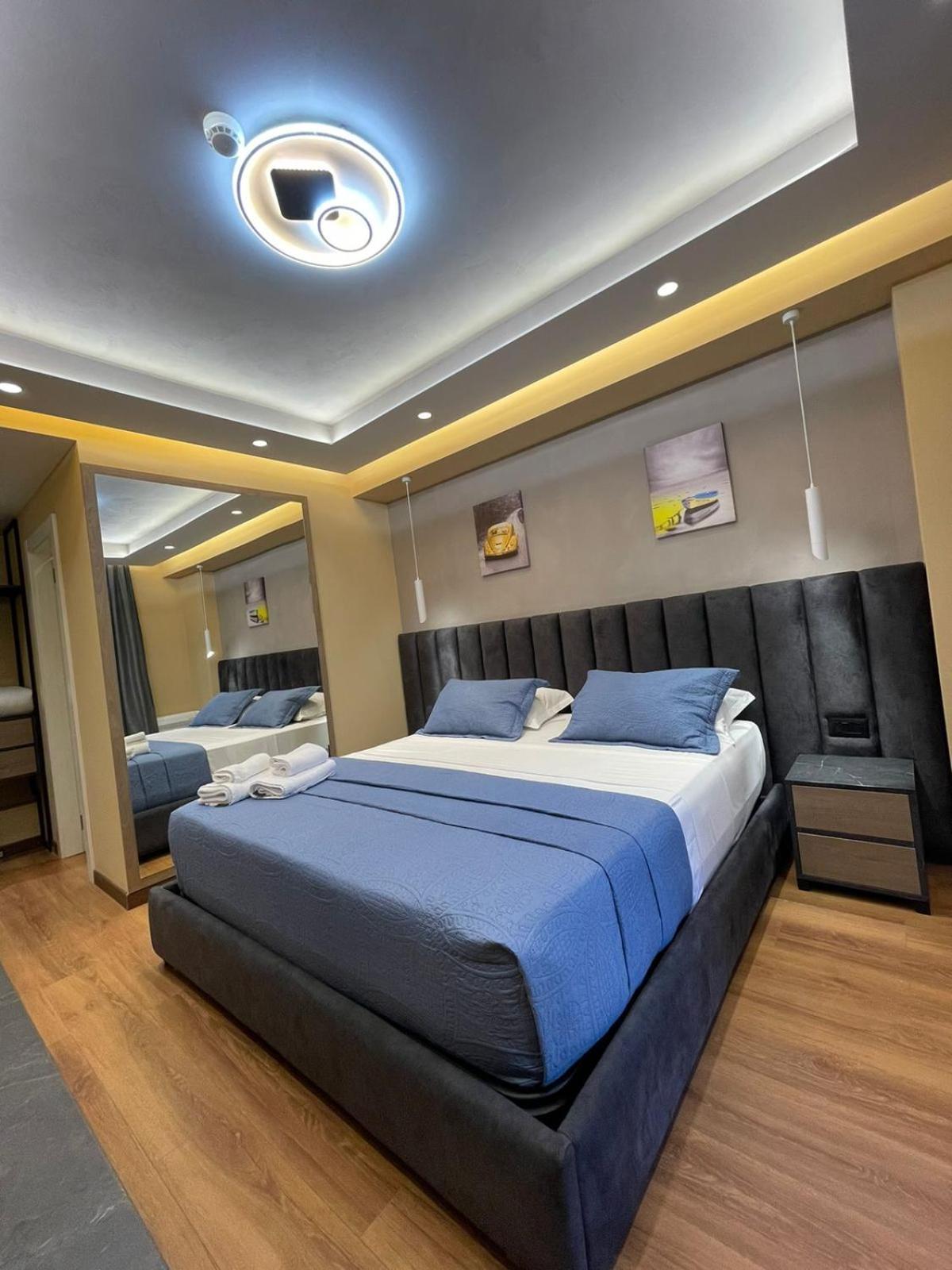 Peaky Hotel Драч Екстериор снимка