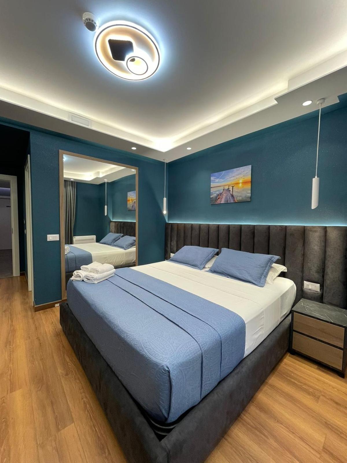 Peaky Hotel Драч Екстериор снимка