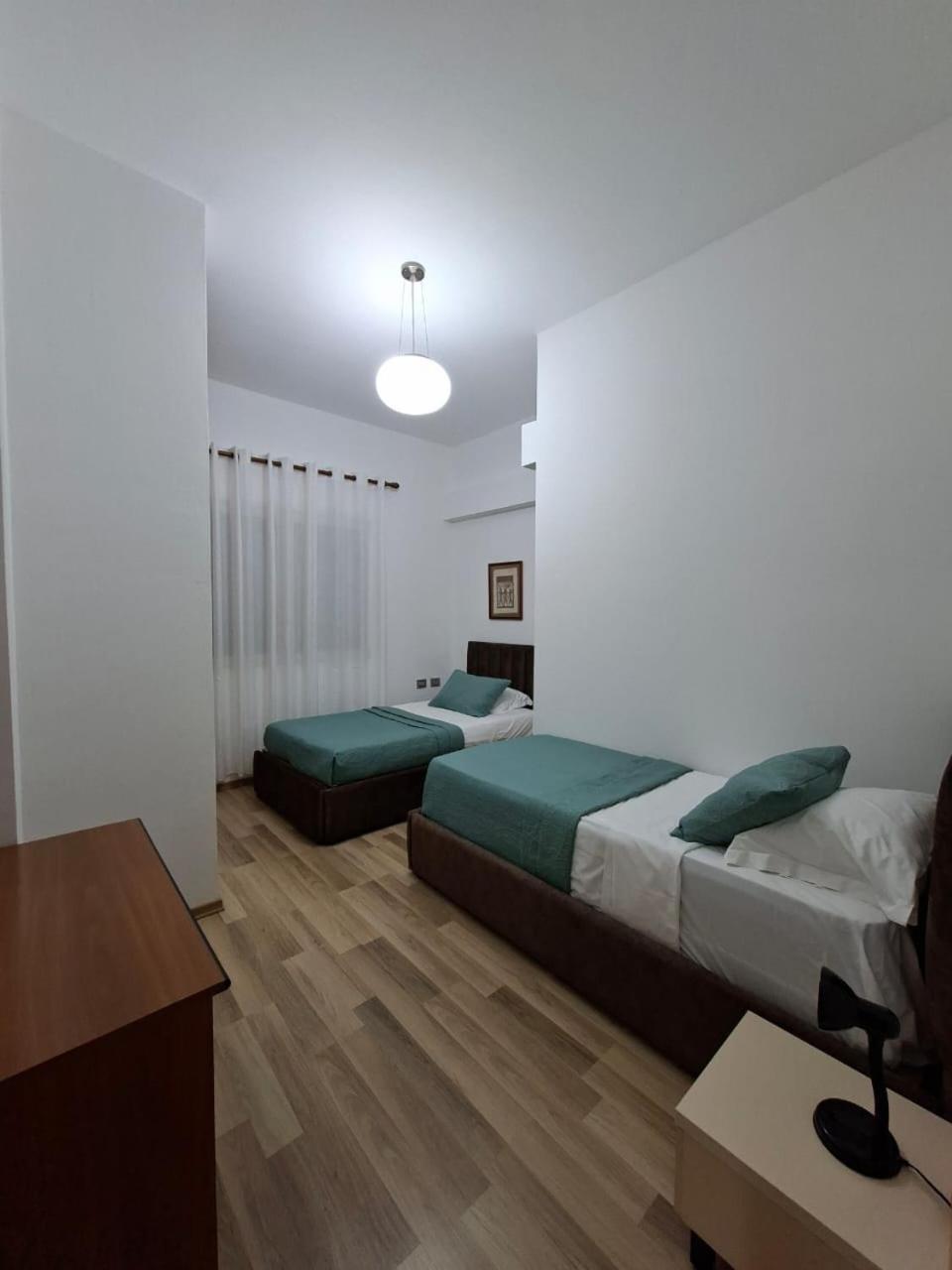 Peaky Hotel Драч Екстериор снимка
