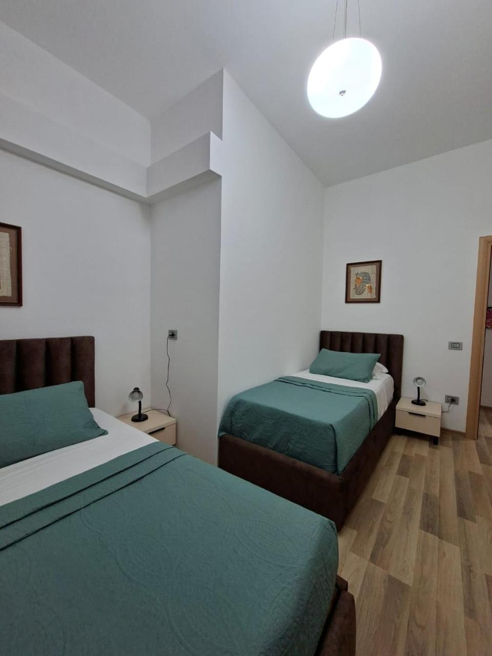 Peaky Hotel Драч Екстериор снимка